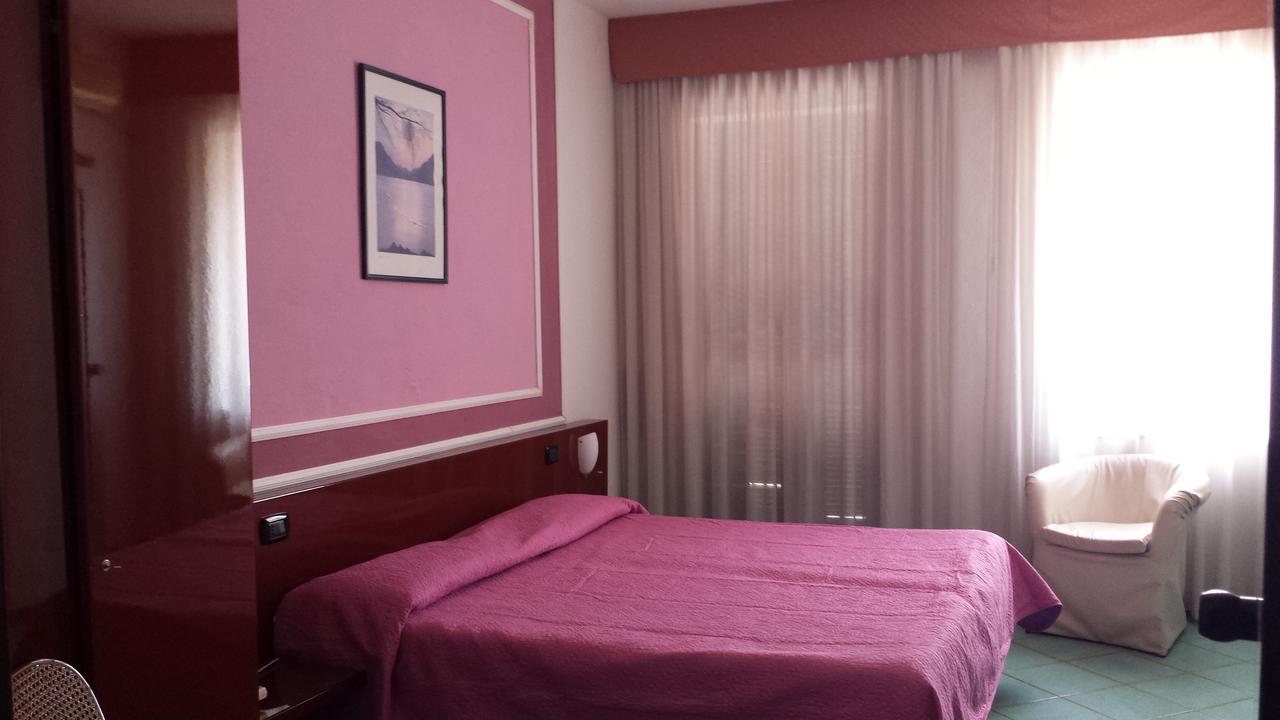 Hotel Annabelle ايسكيا المظهر الخارجي الصورة